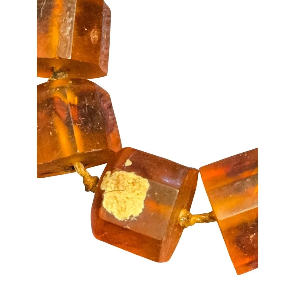 Vintage Amber Tone Faceted Lucite or Acrylic Cube Bead Necklace 26